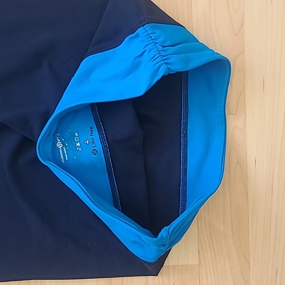 Lululemon Like New Navy Leggings Blue Waist Wide Leg Flare Pants Size 4 - Picture 4 of 6